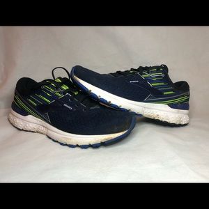 Brooks Adrenaline GTS 19